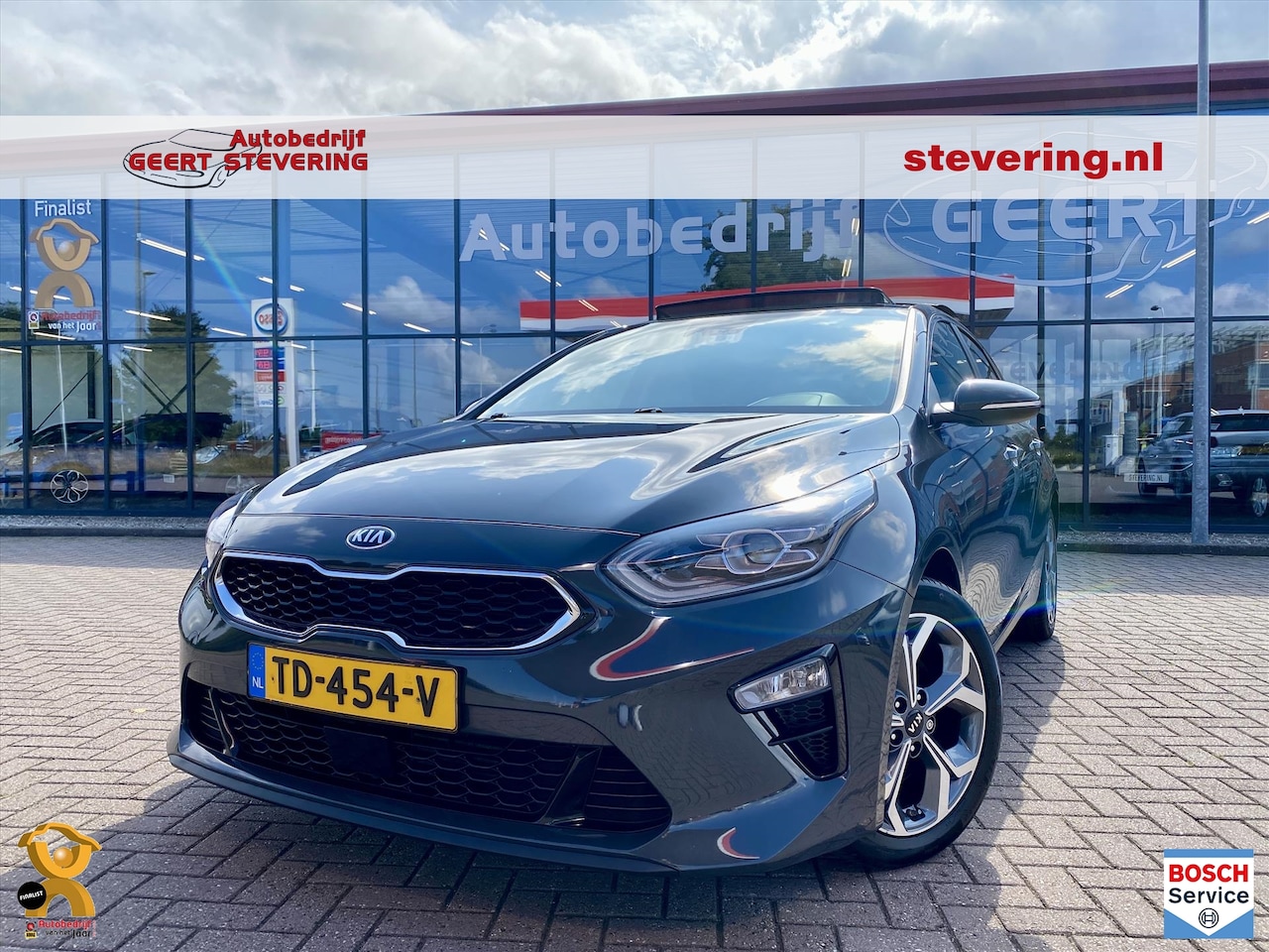 Kia Cee'd - Ceed 1.4 T-GDi 140pk Executive / Leder / Pano-dak / JBL - AutoWereld.nl