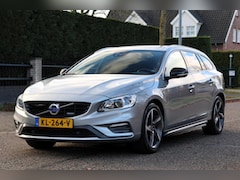 Volvo V60 - 2.4 D6 AWD Plug-In Hybrid R-Design | NAVI | CLIMA | CRUISE | TREKHAAK | LEDER | ZEER MOOIE