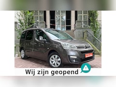 Citroën Berlingo - 1.2 PureTech XTR Panoramadak CarPlay/Navi Climate Cruise Ctr Trekhaak Pdc
