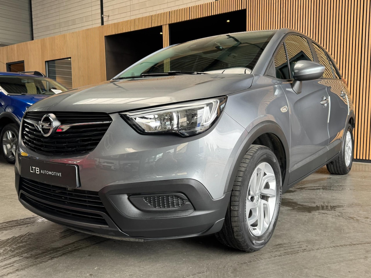 Opel Crossland X - 1.2 Turbo Innovation Automaat Airco|Carplay|PDC|APK - AutoWereld.nl