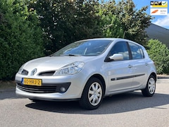 Renault Clio - 1.6-16V Dynamique Automaat*5DR*Cruise*Airco*NAP*Trekhaak*Distributie VV*2e eigenaar