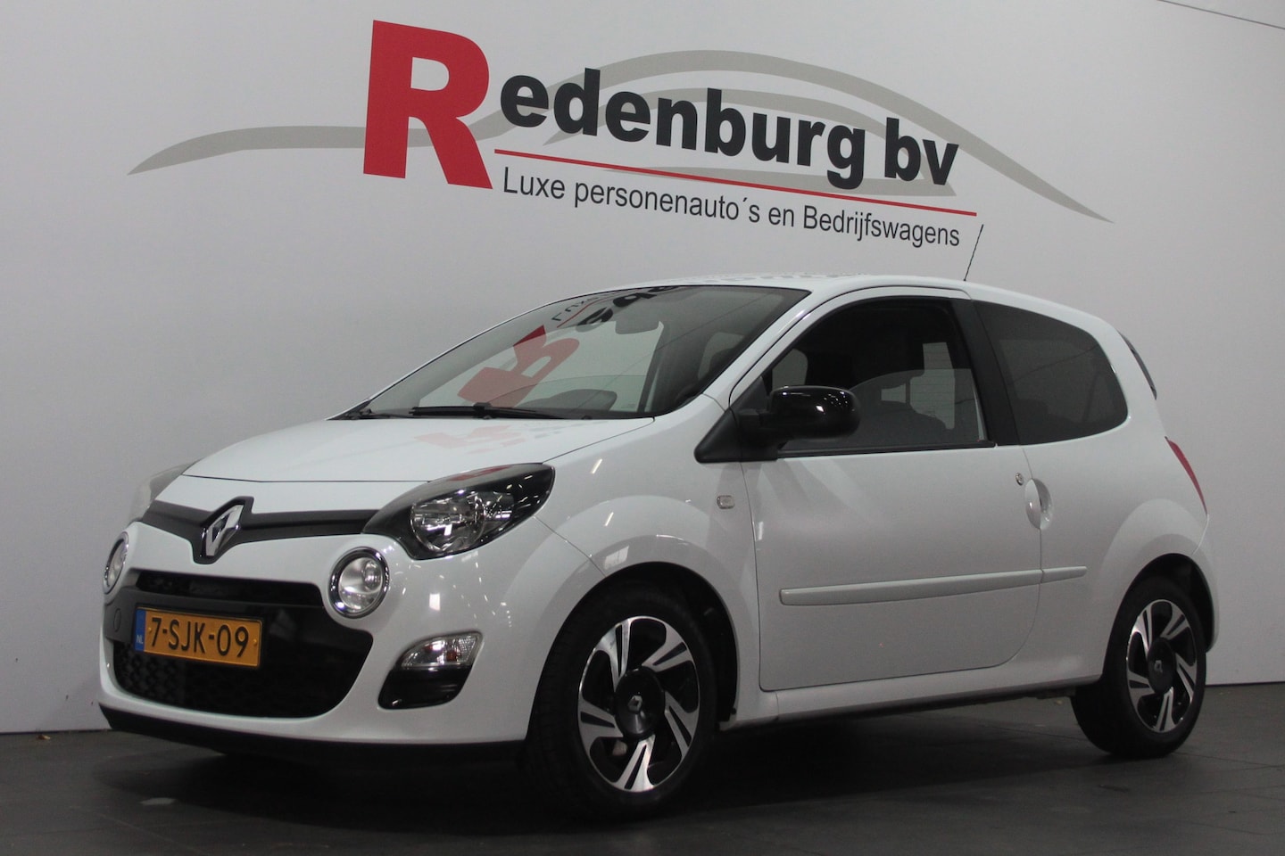 Renault Twingo - 1.2 16V Dynamique - Airco / Bluetooth / Cruise - AutoWereld.nl