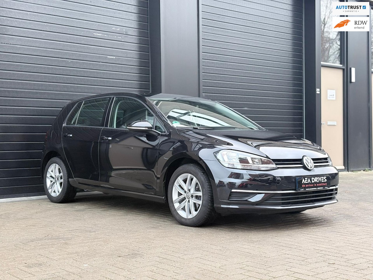 Volkswagen Golf - 1.0 TSI Comfortline| Bouwjaar 2017 | Panorama-dak, LED koplampen, Navigatie, Stoelverwarmi - AutoWereld.nl