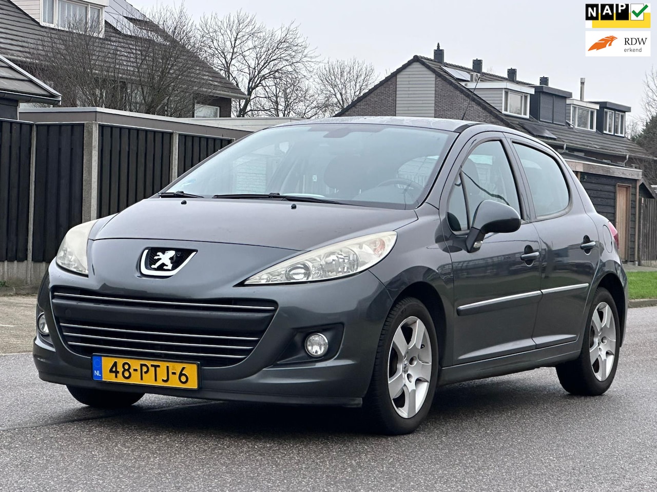 Peugeot 207 - 1.6 VTi XS 5DR*Cruise*Airco*Trekhaak*NAP*LM velgen*Dealer onderhouden* - AutoWereld.nl