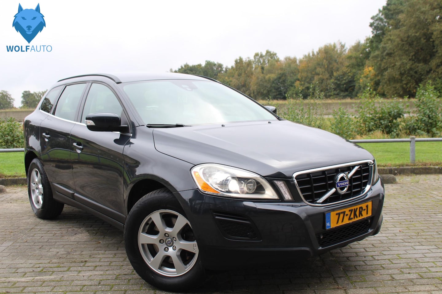 Volvo XC60 - 2.0 D3 Summum Navi Trekhaak Bi-Xenon Cruise control Pdc v+a - AutoWereld.nl