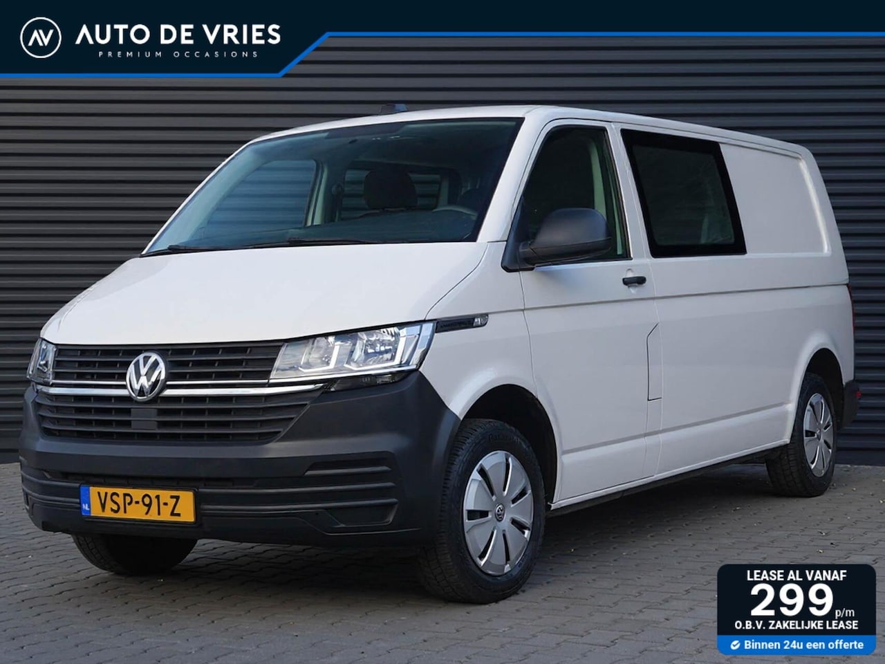 Volkswagen Transporter - 2.0 TDI L2H1 Dubbel Cabine Business | Airco | Carplay | Trekhaak - AutoWereld.nl