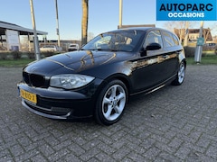 BMW 1-serie - 120i Executive , SPORT INTERIEUR/STOELEN, AIRCO, 170 PK UITVOERING, 6 BAK, GROOT ANDROID S