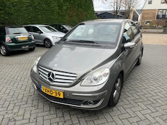 Mercedes-Benz B-klasse - 200 Turbo - Zie tekst