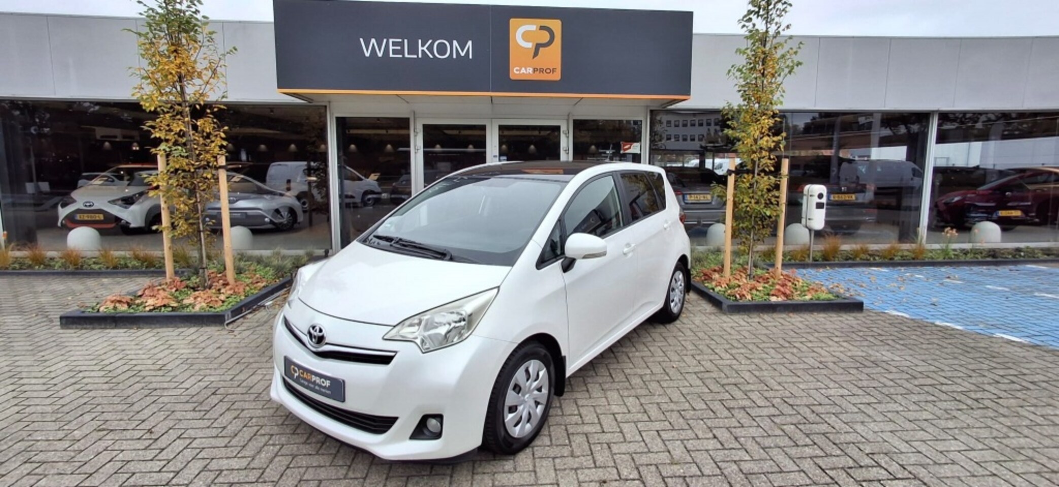 Toyota Verso S - 1.3 Aspiration automaat | NLauto | dealeronderhouden - AutoWereld.nl
