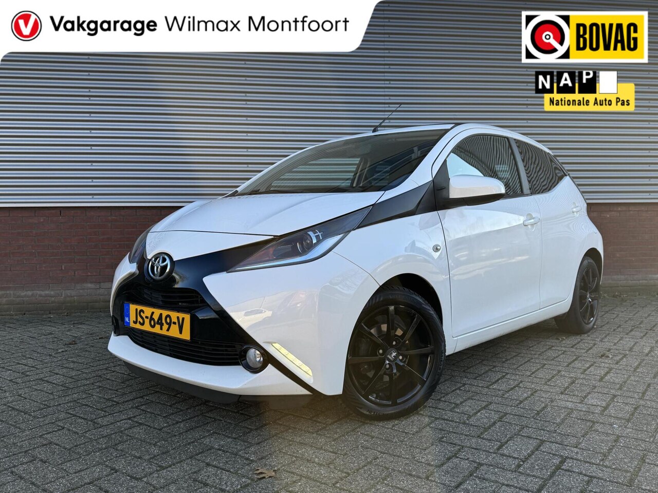 Toyota Aygo - 1.0 VVT-i x-wave|OpenDak|Camera|Airco|Snelheidsbegrenzer|L.M Velgen| - AutoWereld.nl