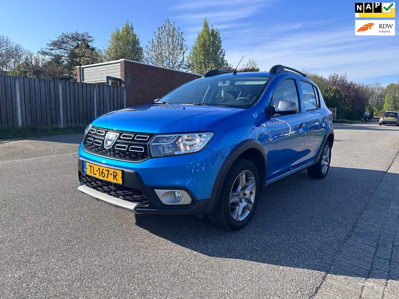 Dacia Sandero Stepway - 0.9 TCe SL Stepway*Navigatie*Airco*LM Velgen* Metallic*Bluetooth*P. Sensor - AutoWereld.nl
