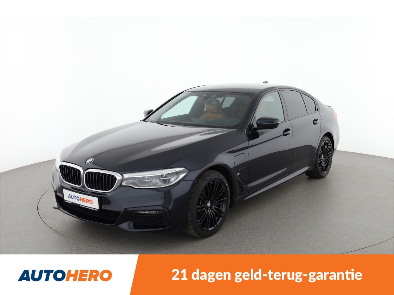 BMW 5-serie - 520i High Executive l MZ09541 l - AutoWereld.nl