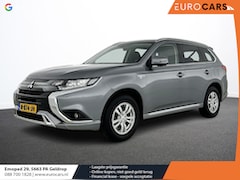 Mitsubishi Outlander - 2.4 PHEV 165kW Pure Auto. Trekhaak Navigatie Apple Carplay/Android Auto Camera Parkeersens