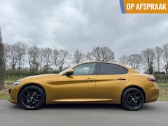 Alfa Romeo Giulia - 2.0t Veloce GT Junior 15dkm Uniek