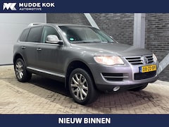Volkswagen Touareg - 3.6 V6 FSI Highline | Trekhaak | Stoelverwarming | Leder | Getint Glas | Camera