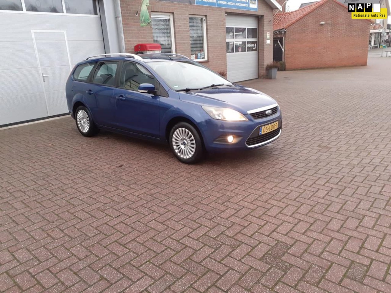 Ford Focus Wagon - 1.8 Limited 1.8 Limited - AutoWereld.nl