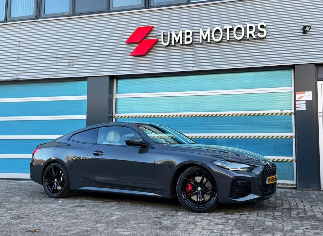 BMW 4-serie Coupé - M440i xDrive High Executive Performance - AutoWereld.nl