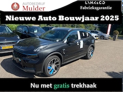 Lynk & Co 01 - 1.5 | Zwarte hemel | Trekhaak | Pano | ACC | 360 Camera