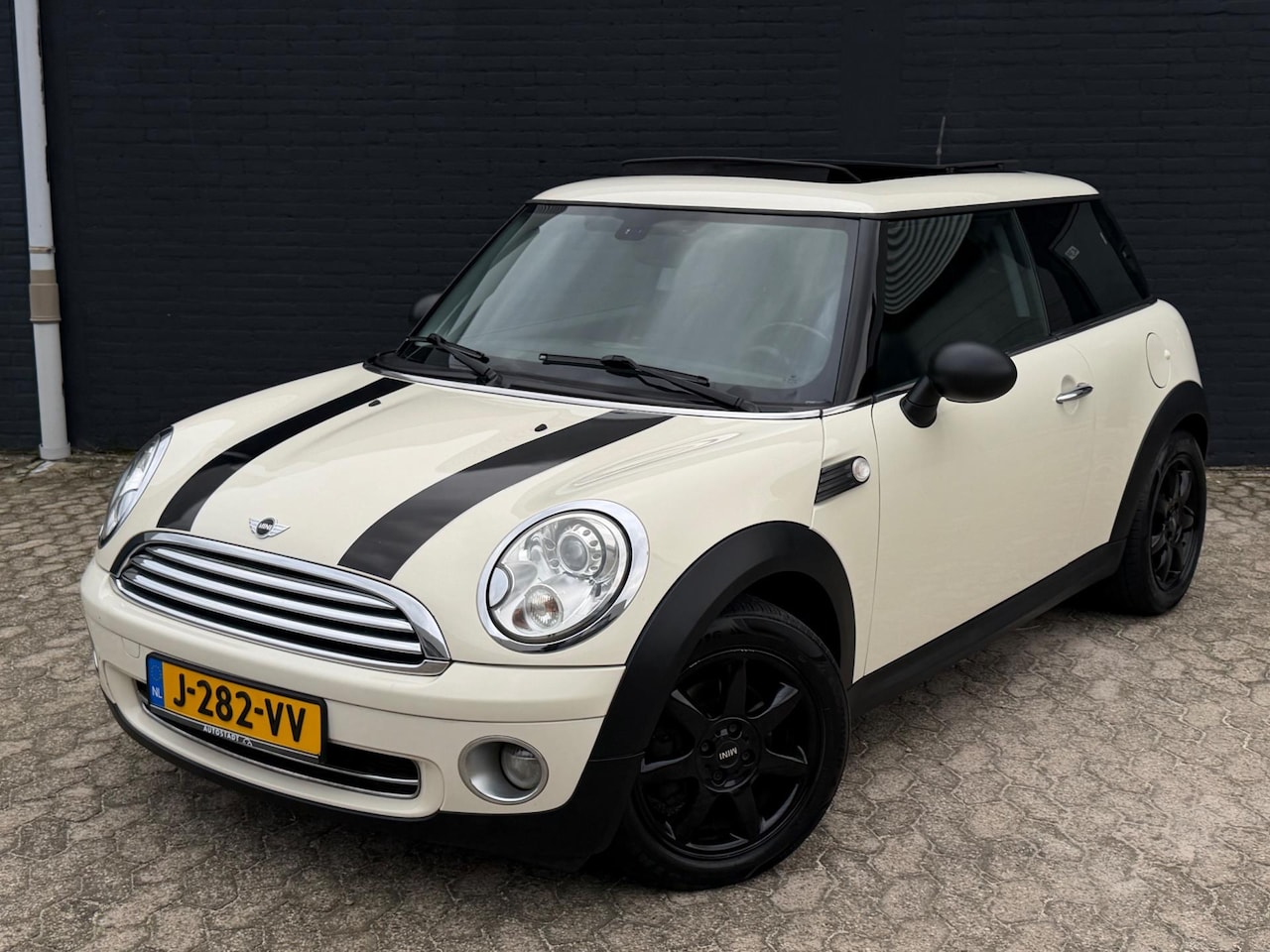 MINI One - Mini 1.6 Pepper, PANO, CLIMA, XENON, APK, LM VELGEN - AutoWereld.nl