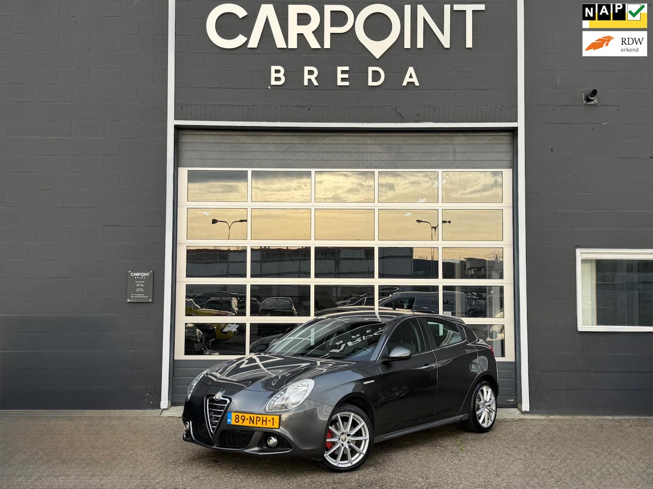 Alfa Romeo Giulietta - 1.4 T Distinctive 1.4 T Distinctive, CLIMA, CRUISE, NAP, APK - AutoWereld.nl
