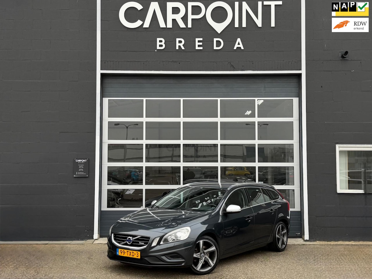 Volvo V60 - 1.6 T4F R-Design 1.6 T4F R-Design, NAVI, LEER, CLIMA, CRUISE, NAP - AutoWereld.nl