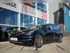 Tesla Model 3 - Long Range AWD 75 kWh | Autopilot | Trekhaak