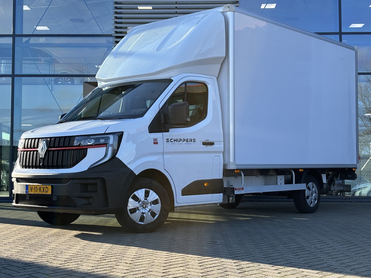 Renault Master - T35 2.0 dCi 150 L3H1 Advance | Bakwagen met laadklep | 150pk | nog 3 stuks leverbaar - AutoWereld.nl