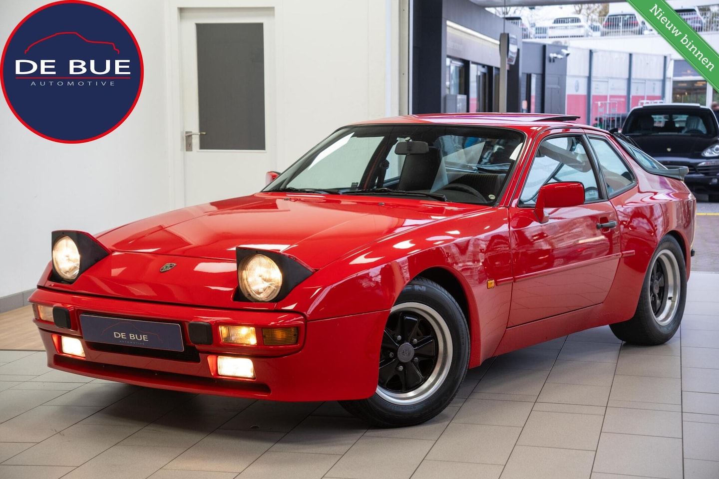 Porsche 944 - 2.5 Coupé|Targa|Type 2|Oldtimer|Wegenbelastingvrij|Volledig Onderhouden - AutoWereld.nl