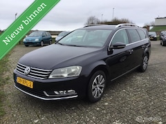 Volkswagen Passat Variant - 1.6 TDI Comfort Executive Line