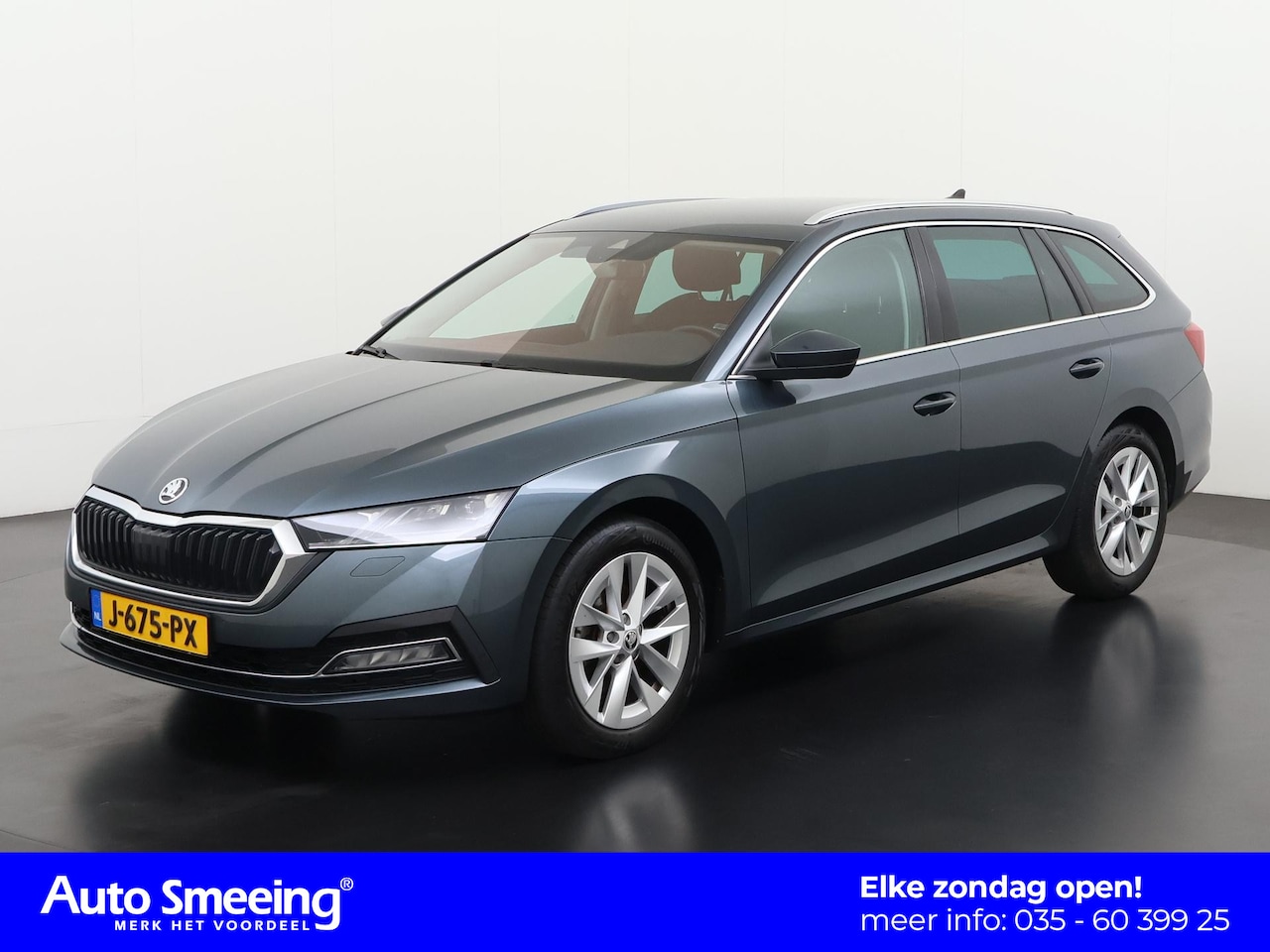 Skoda Octavia Combi - 1.5 TSI First Edition | Navigatie | Zondag Open! - AutoWereld.nl