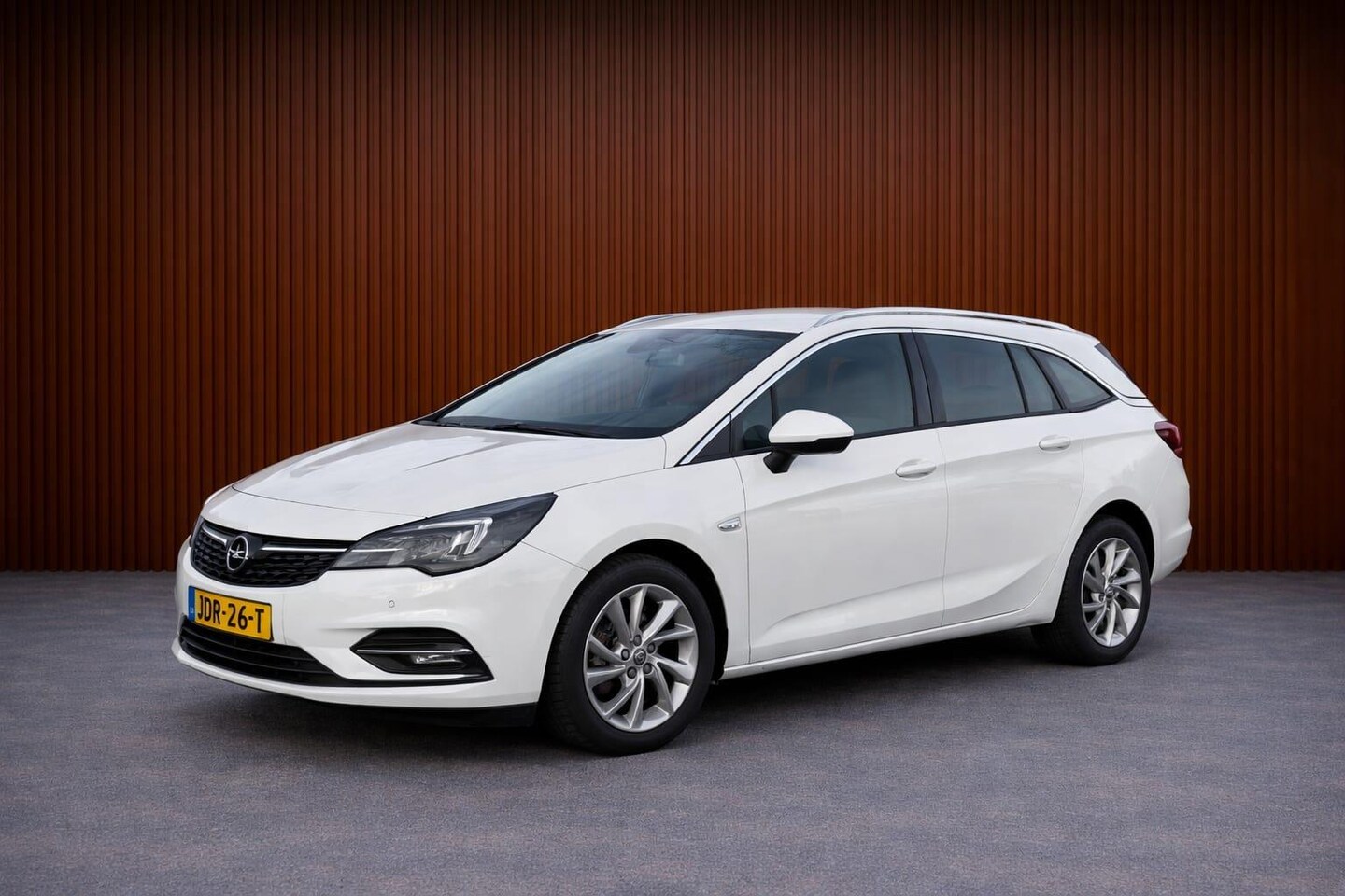 Opel Astra Sports Tourer - 1.2 Business Elegance 1.2 Business Elegance - AutoWereld.nl