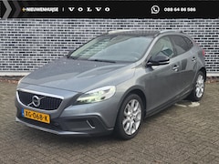 Volvo V40 Cross Country - 1.5 T3 Polar+ Luxury | LED | Panorama Dak | Trekhaak | Leder | Verwarmde Voorstoelen | DAB