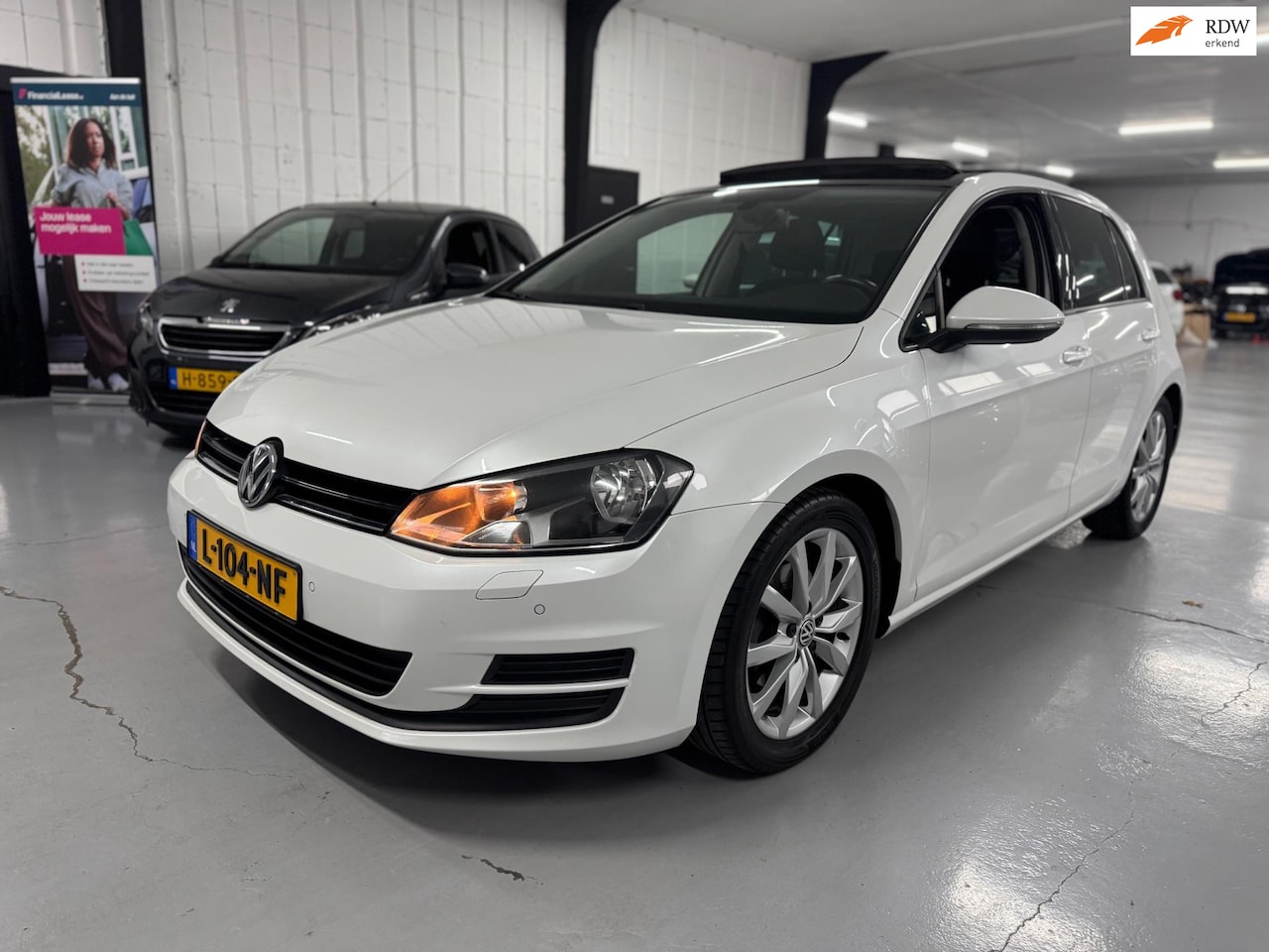Volkswagen Golf - 1.4 TSI ACT Highline 1.4 TSI ACT Highline - AutoWereld.nl