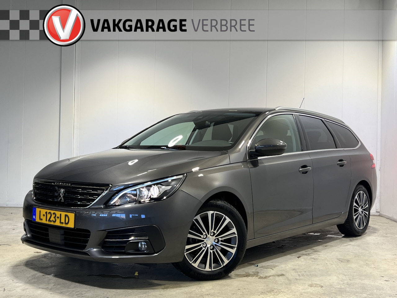 Peugeot 308 SW - 1.2 PureTech Blue Lease Allure | Navigatie/Android/Apple Carplay | Trekhaak | Lichtmetalen - AutoWereld.nl