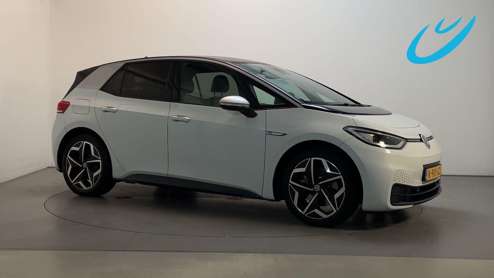 Volkswagen ID.3 - First Plus 58 kWh LED Stoelverwarming Camera DAB+ - AutoWereld.nl