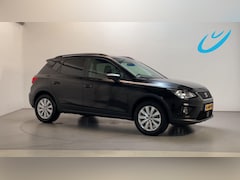 SEAT Arona - 1.0 TSI Style Alcantara Navigatie Stoelverwarming Parkeersensoren