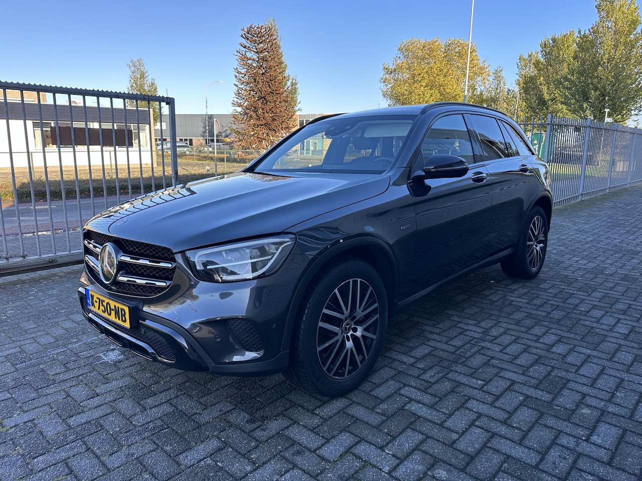 Mercedes-Benz GLC-klasse - 300e 4MATIC Business Solution AMG 300e 4MATIC Business Solution AMG - AutoWereld.nl