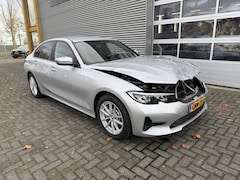 BMW 3-serie - 330e High Executive