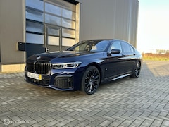 BMW 7-serie - 750i xDrive HighEx Trekhaak M-sport Vent stoelen
