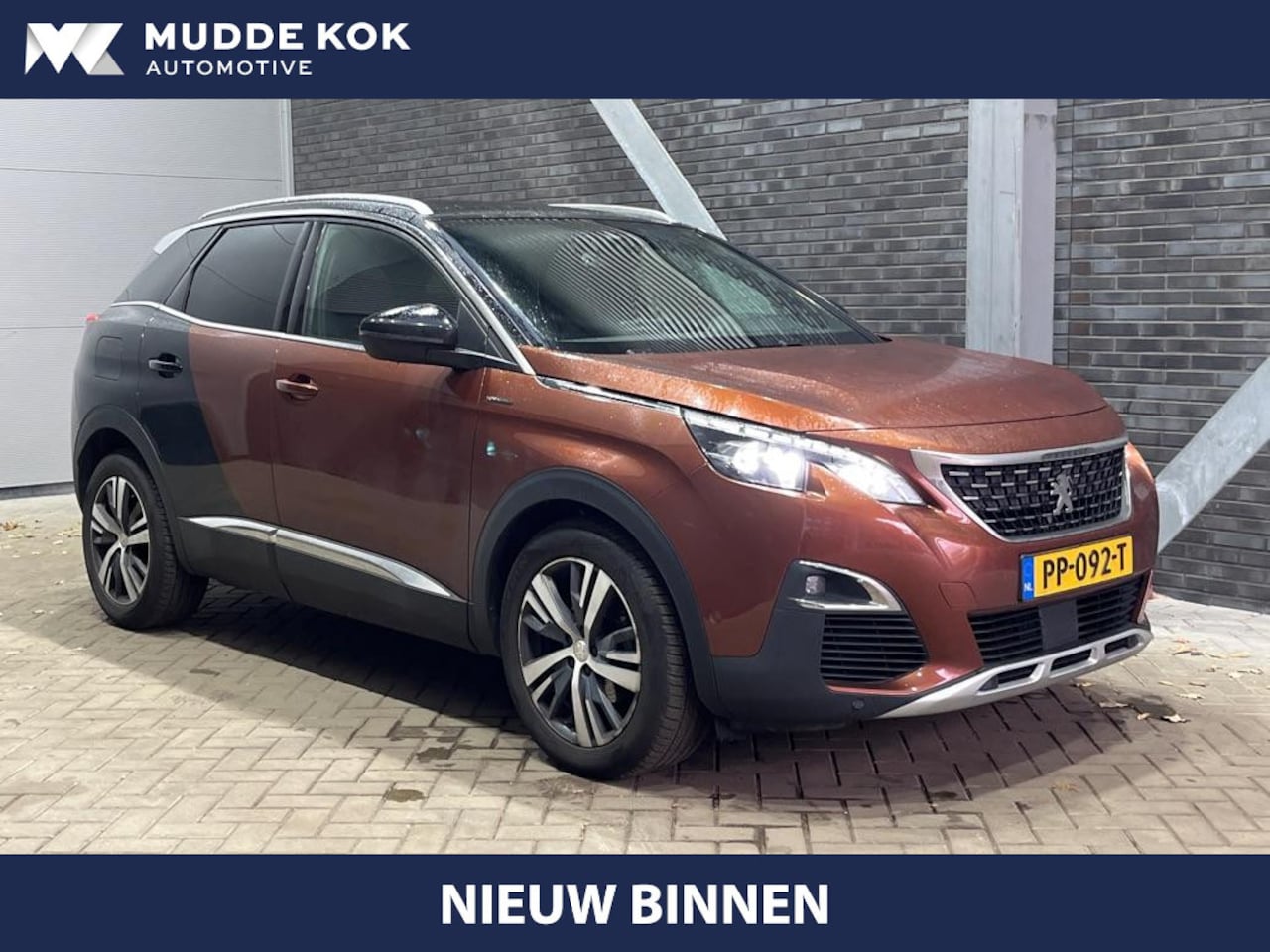 Peugeot 3008 - 1.6 e-THP GT Line | Automaat | Panoramadak | 360° Camera | Stoelverwarming | Apple Carplay - AutoWereld.nl