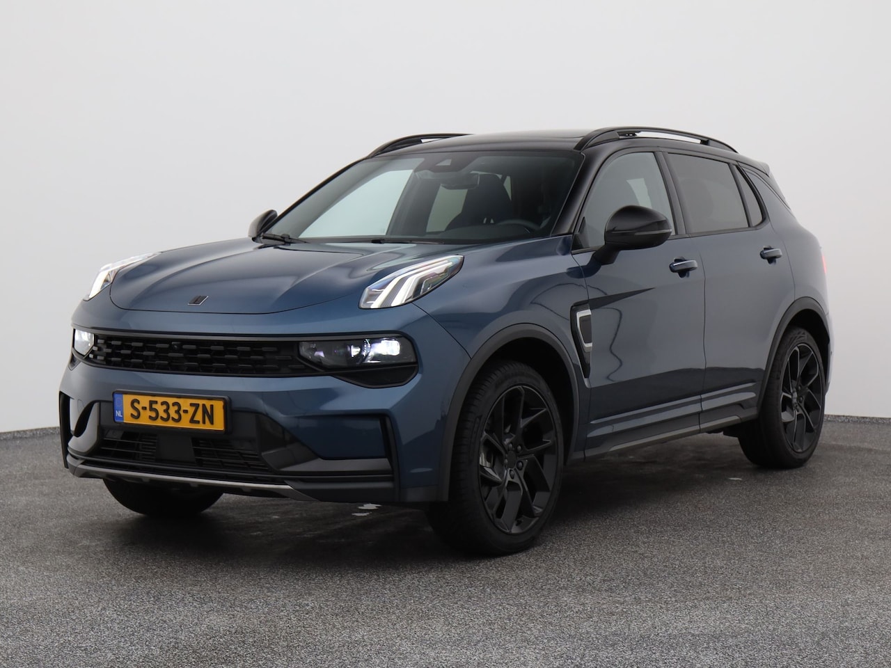 Lynk & Co 01 - 1.5 Plug-in Hybrid | 360° | BLACK | ZWARTE HEMEL | NLD AUTO - AutoWereld.nl