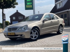 Mercedes-Benz C-klasse - 3.2 C320 SEDAN 4-MATIC / Org NL / Trekhaak / Elektrische stoelen / Xenon / Cruise / Clima