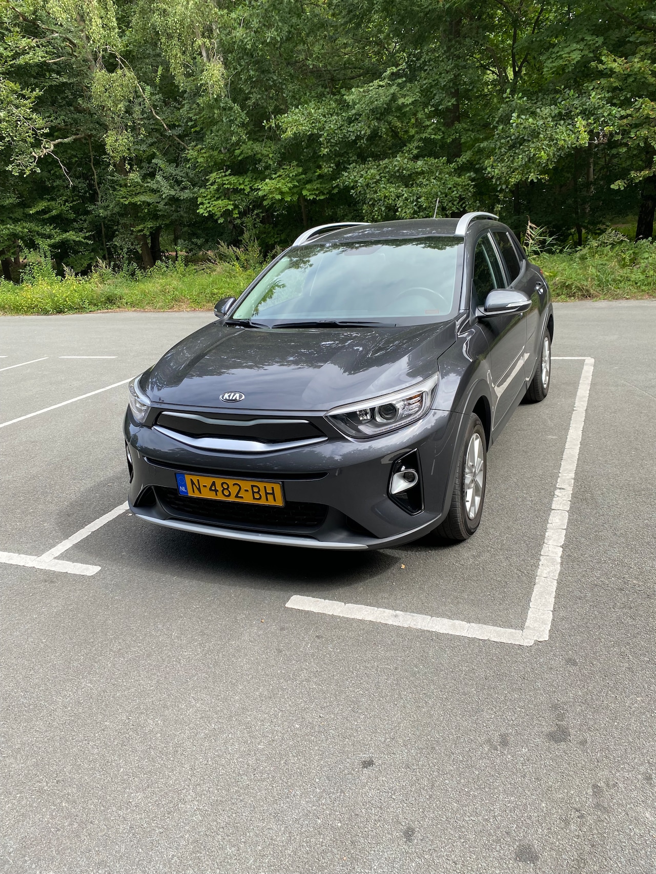 Kia Stonic - 1.2 MPi Design Edition NAVI, CAMERA, CLIMA - AutoWereld.nl
