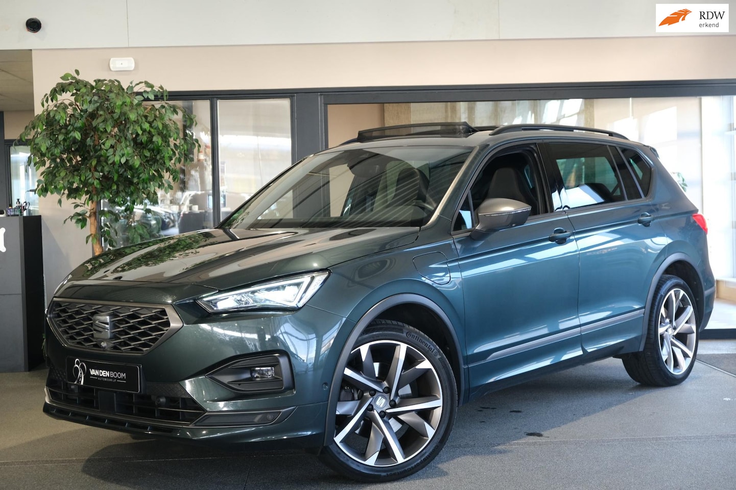 SEAT Tarraco - 1.4 TSI e-Hybrid PHEV FR 245PK Pano 360Cam ACC Kessy Navi Led - AutoWereld.nl