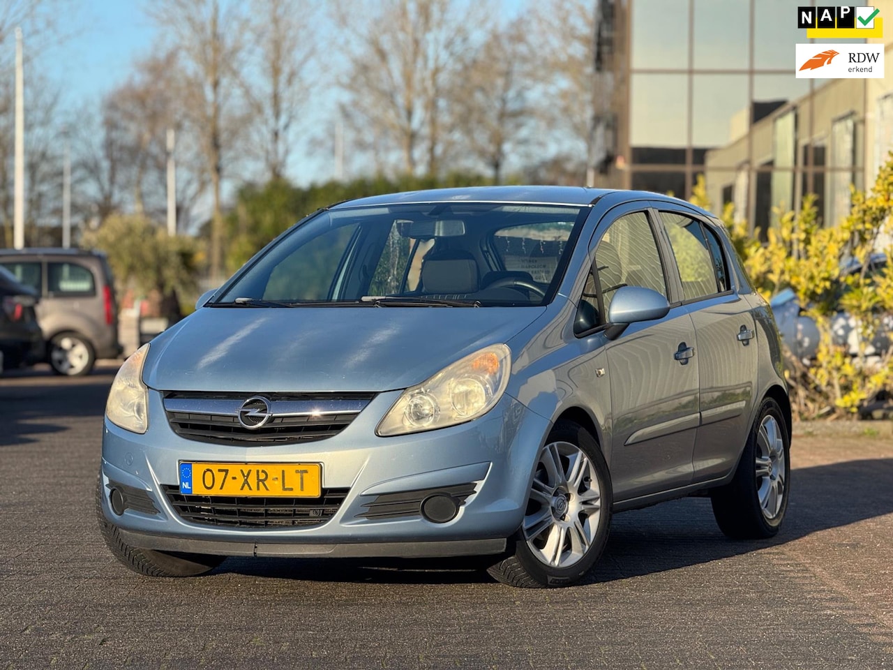 Opel Corsa - 1.2-16V Enjoy | Navigatie | Bluetooth | Airco | Android Car Play | Parkeersensoren | Elekt - AutoWereld.nl