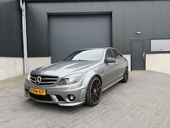 Mercedes-Benz C-klasse - 63 AMG