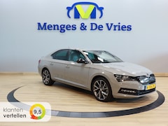 Skoda Superb - 1.4 TSI iV Sportline Business Airco ECC | Trekhaak | Camera | Adaptive Cruise | Sfeer | Vi