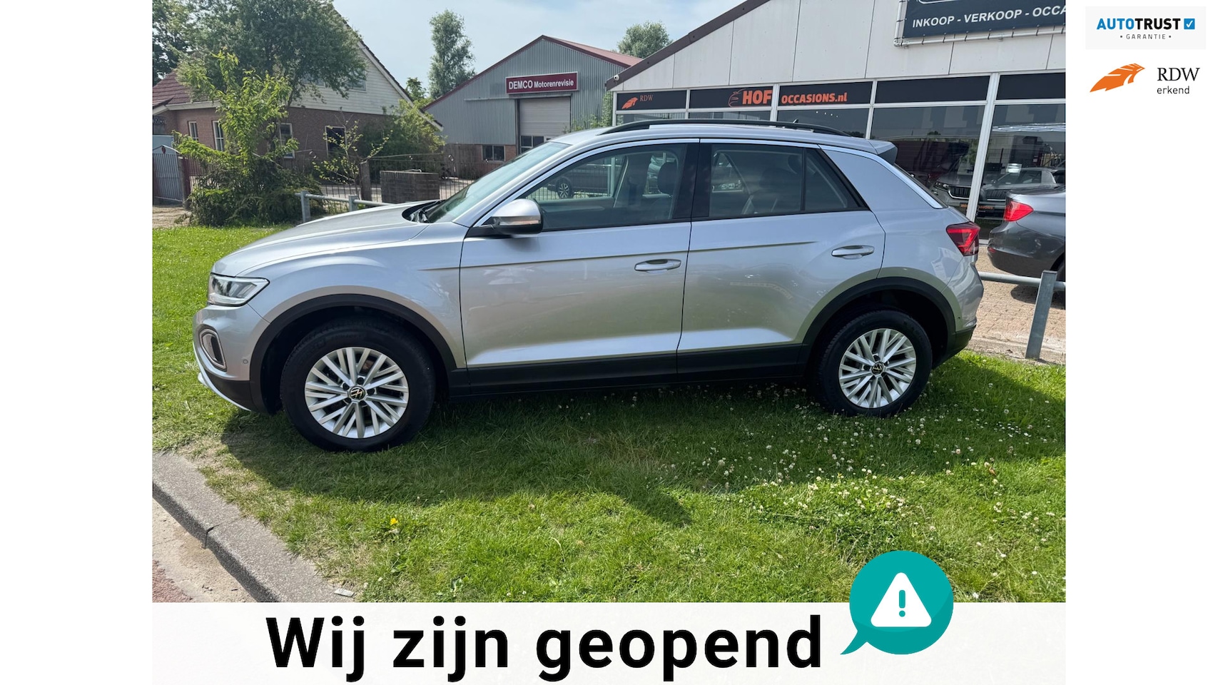Volkswagen T-Roc - 1.5 TSI Life AUTOMAAT/ CARPLAY/CRUISE CONTROLE - AutoWereld.nl