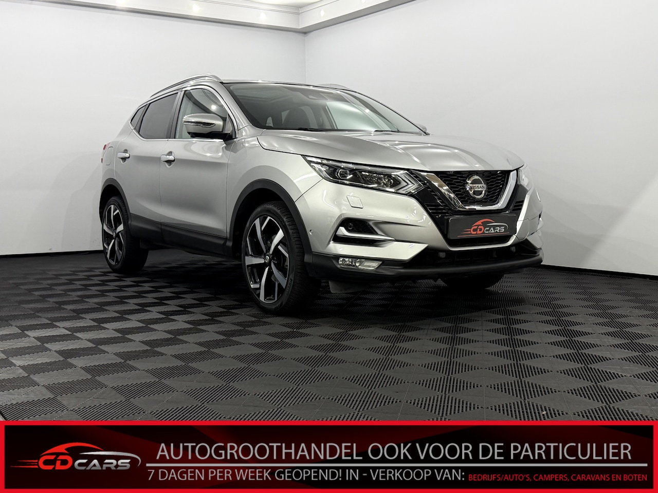 Nissan Qashqai - 1.2 Tekna 17" Pano, Half leder, 360 Camera, Navi, Keyless start, Cruise control, A start s - AutoWereld.nl