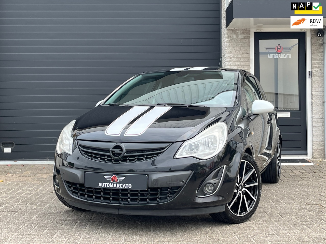 Opel Corsa - 1.4-16V Sport Edition | 17 Inch Velgen | Airco | Onderhoudshistorie | 130.000km | PDC | St - AutoWereld.nl